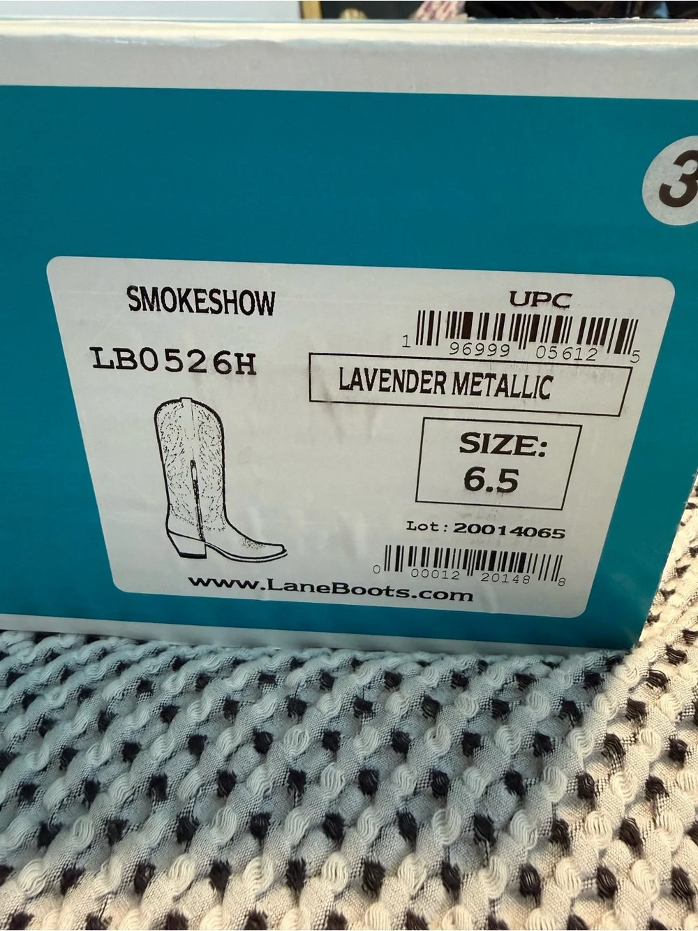 Lane Boots Smokeshow Cowboy Boots in Lavender Metallic - Picture 3 of 8